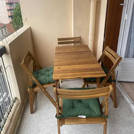 Juan F3 100 M Des Plages Apartman Antibes